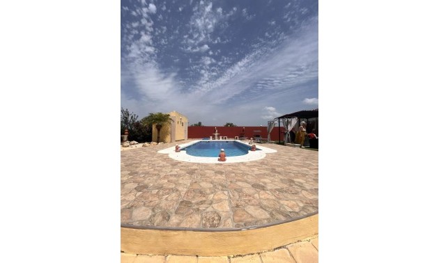 Resale - Country House - Fortuna