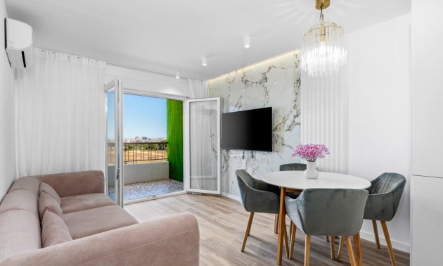 Herverkoop - Apartment - Orihuela Costa - Punta Prima