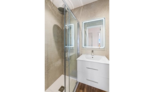 Herverkoop - Apartment - Orihuela Costa - Punta Prima