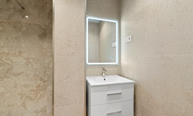 Herverkoop - Apartment - Orihuela Costa - Punta Prima