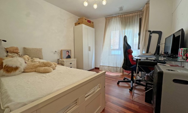 Herverkoop - Apartment - Torrevieja - Playa del Cura