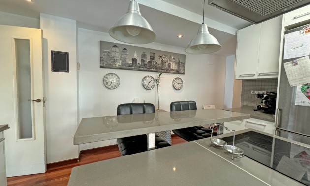 Herverkoop - Apartment - Torrevieja - Playa del Cura