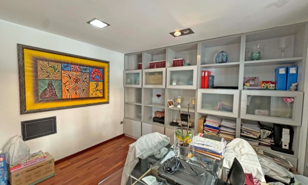 Herverkoop - Apartment - Torrevieja - Playa del Cura
