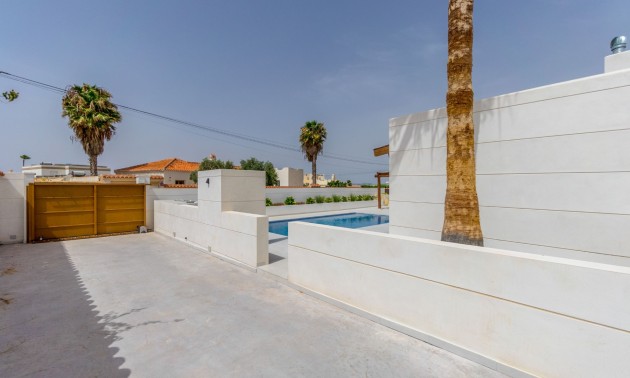 Herverkoop - Villa - Torrevieja - Torreta Florida