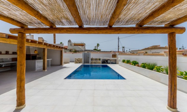 Herverkoop - Villa - Torrevieja - Torreta Florida