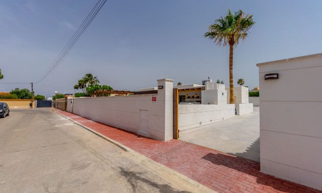 Herverkoop - Villa - Torrevieja - Torreta Florida