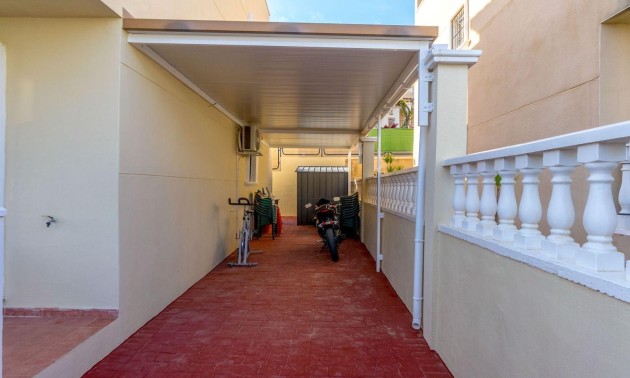 Herverkoop - Villa - Orihuela Costa - Villamartín