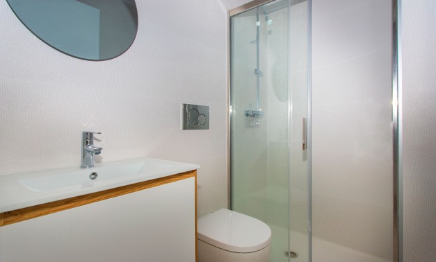 Herverkoop - Apartment - Torrevieja - Playa del Cura