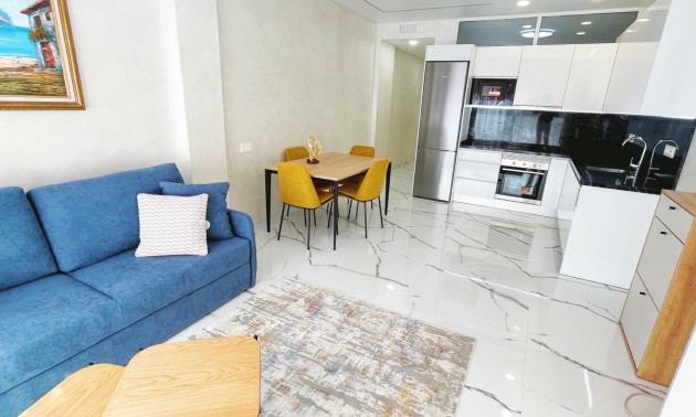 Herverkoop - Apartment - Torrevieja - Playa del Cura