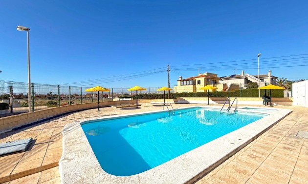 Revente - Maison de ville - Torrevieja - Torrelamata - La Mata