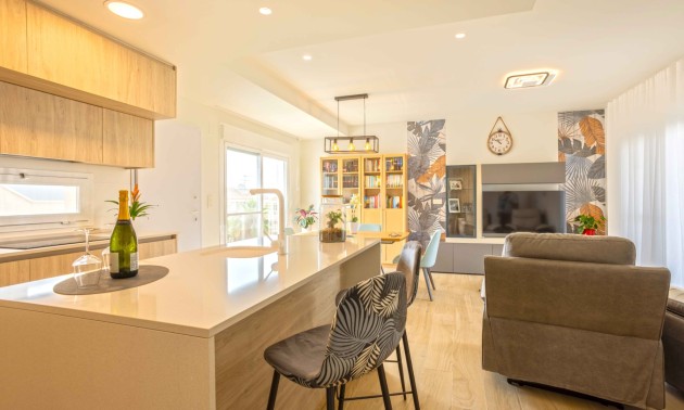 Herverkoop - Apartment - Orihuela Costa - Villamartín