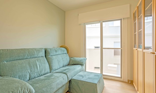 Herverkoop - Apartment - Orihuela Costa - Villamartín