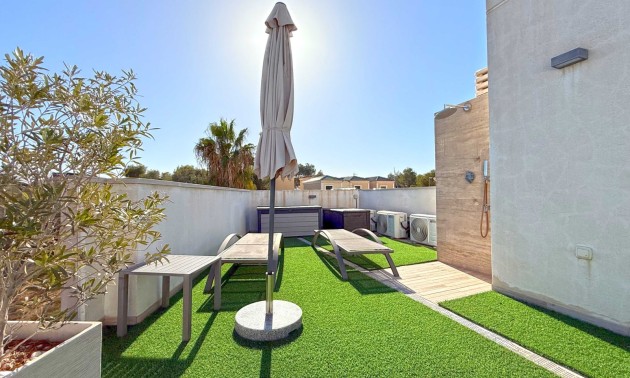 Herverkoop - Villa - Orihuela Costa - Villamartín