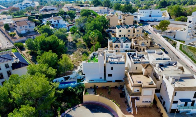 Herverkoop - Villa - Orihuela Costa - Villamartín