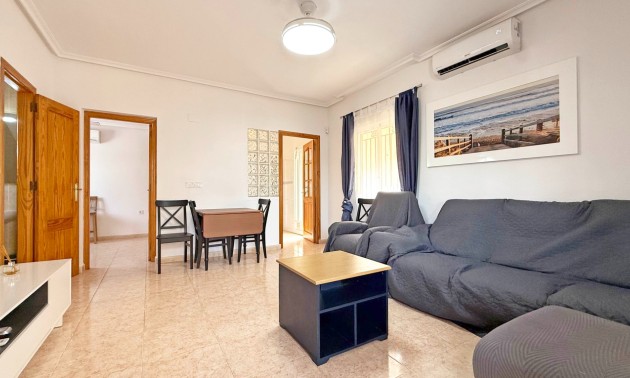 Herverkoop - Villa - Orihuela Costa - Villamartín