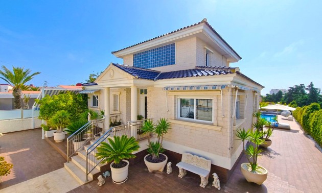 Herverkoop - Villa - Torrevieja - Torrelamata - La Mata