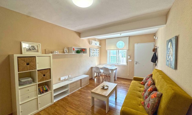 Revente - Maison de ville - Torrevieja - Torrelamata - La Mata