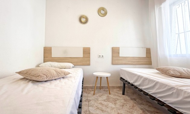 Herverkoop - Apartment - Torrevieja - Torrelamata - La Mata