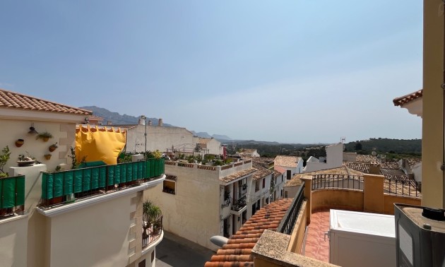 Herverkoop - Herenhuis - La Nucía - town