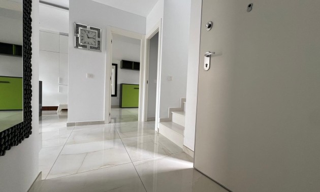 Herverkoop - Villa - Orihuela Costa - Lomas De Cabo Roig
