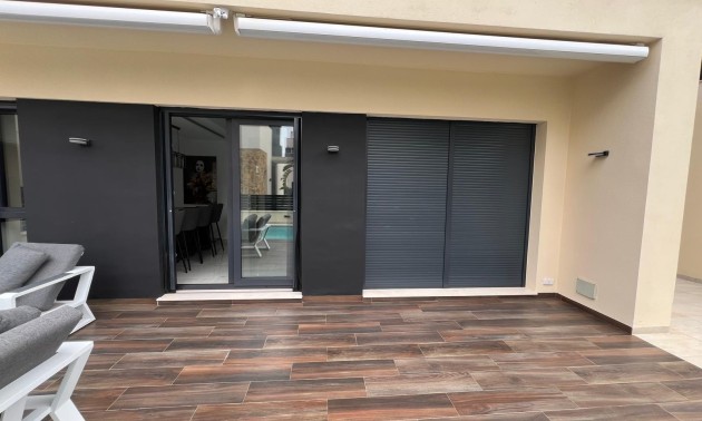 Herverkoop - Villa - Orihuela Costa - Lomas De Cabo Roig