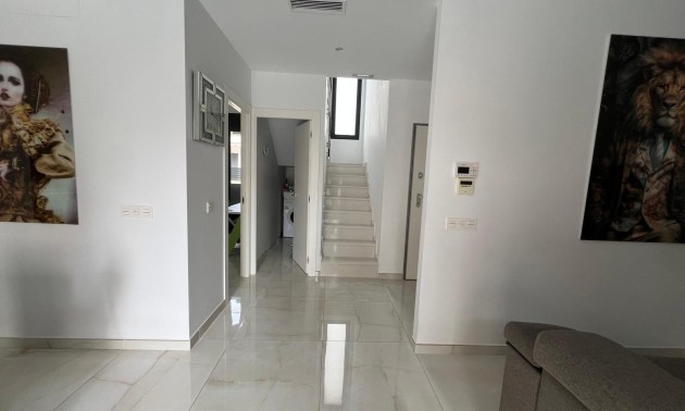 Herverkoop - Villa - Orihuela Costa - Lomas De Cabo Roig