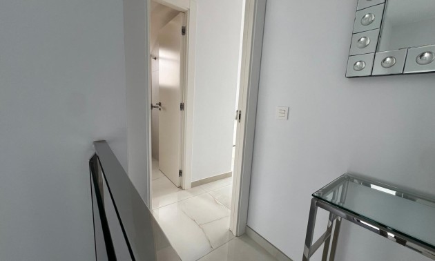 Herverkoop - Villa - Orihuela Costa - Lomas De Cabo Roig