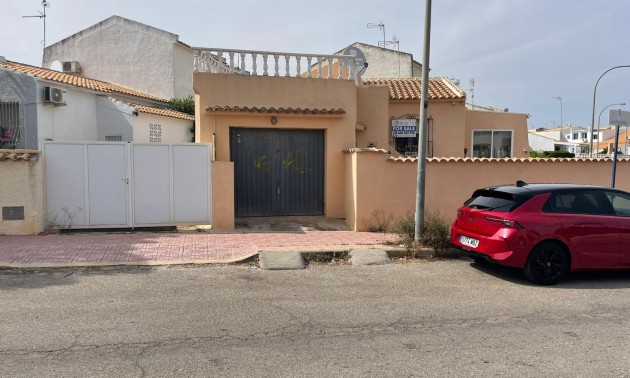 Herverkoop - Herenhuis - Orihuela Costa - La Florida