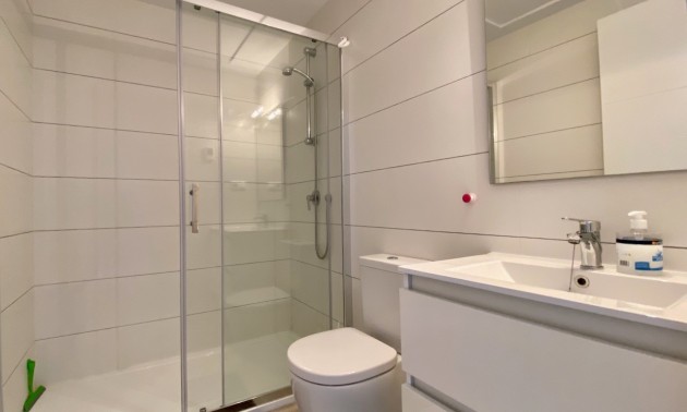 Herverkoop - Apartment - Torrevieja - La Mata