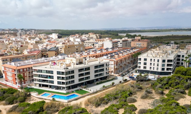 Herverkoop - Apartment - Torrevieja - La Mata