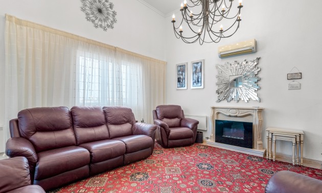 Resale - Villa - Ciudad Quesada