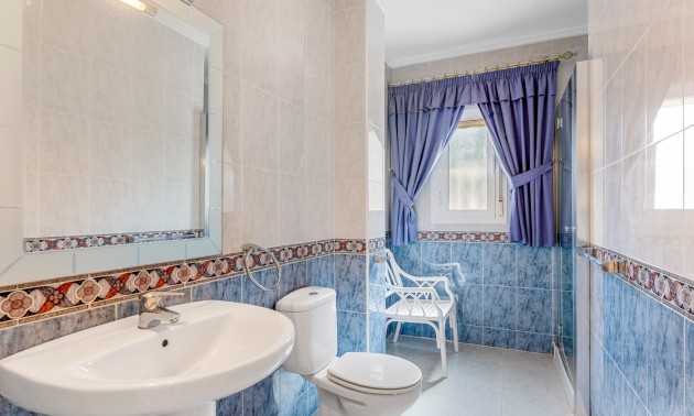 Resale - Villa - Ciudad Quesada