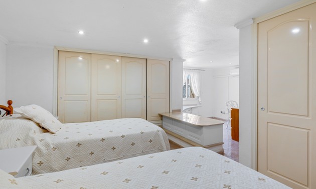Resale - Villa - Ciudad Quesada