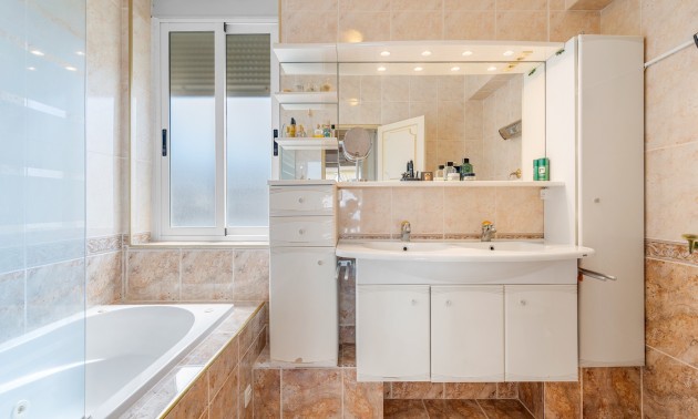 Herverkoop - Apartment - Benidorm* - Levante*