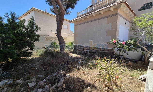 Resale - Villa - San Miguel de Salinas