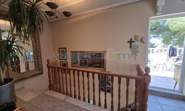 Resale - Villa - San Miguel de Salinas