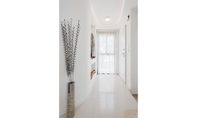 Herverkoop - Villa - Orihuela Costa - La Zenia
