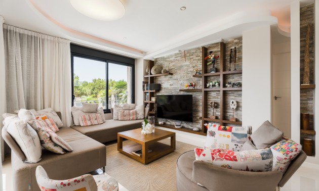 Herverkoop - Villa - Orihuela Costa - La Zenia