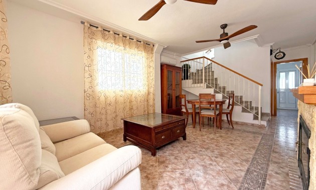 Herverkoop - Villa - Orihuela Costa - Los Altos