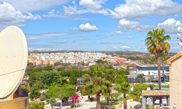 Herverkoop - Villa - Orihuela Costa - Los Altos