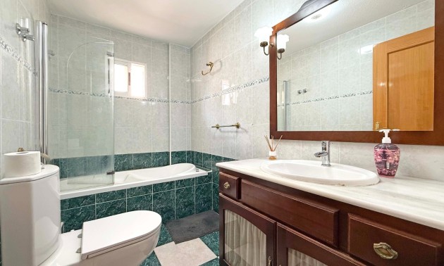 Herverkoop - Villa - Orihuela Costa - Los Altos