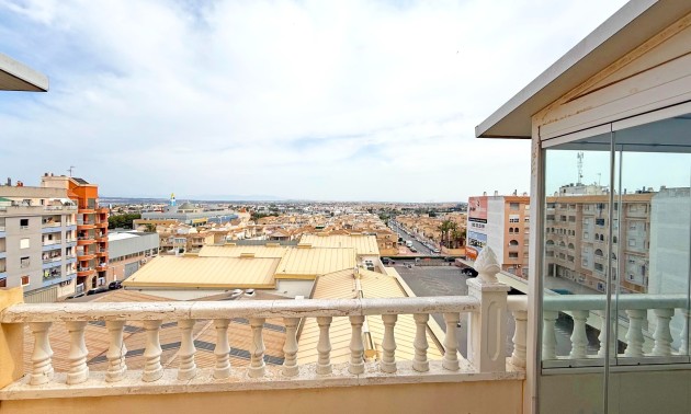 Revente - Apartment - Torrevieja