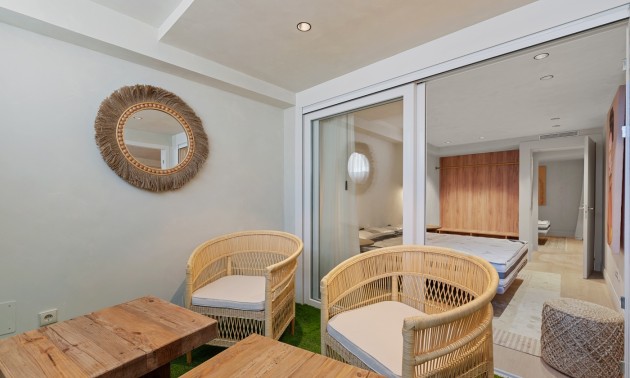 Revente - Apartment - Alicante