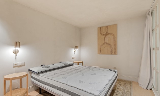 Revente - Apartment - Alicante