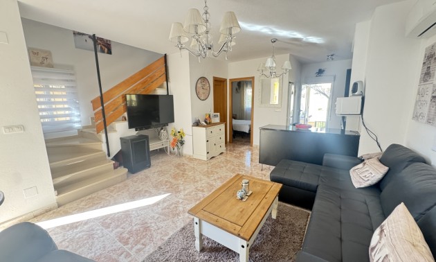 Herverkoop - Villa - Villamartín - Lomas del Golf
