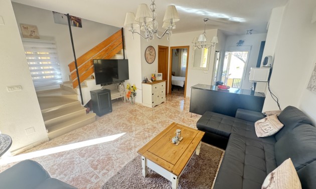 Herverkoop - Villa - Villamartín - Lomas del Golf