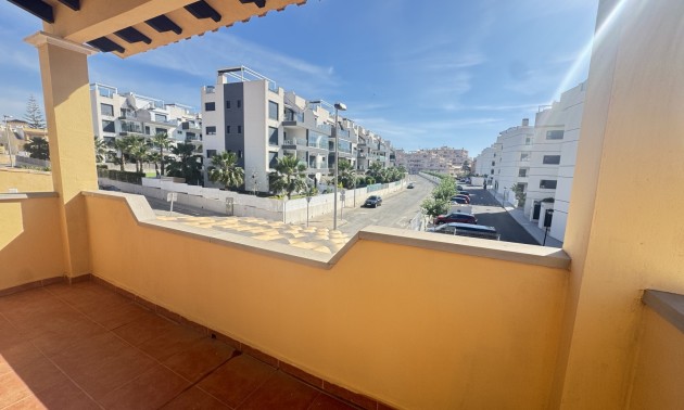 Herverkoop - Villa - Villamartín - Lomas del Golf