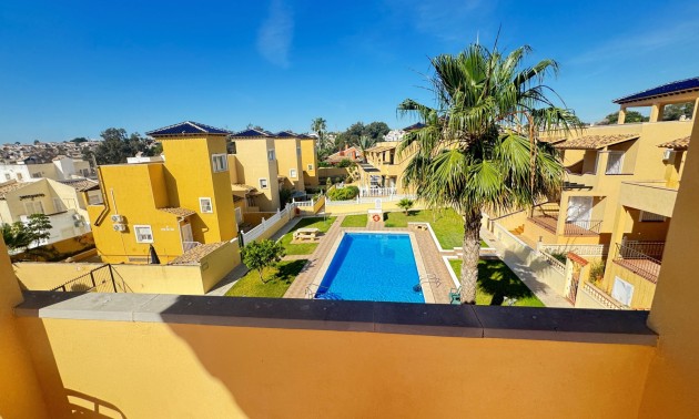 Herverkoop - Villa - Villamartín - Lomas del Golf