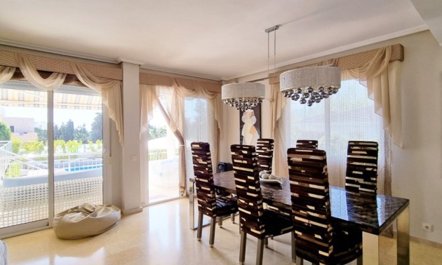 Herverkoop - Villa - Torrevieja - La Mata