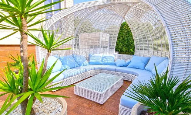 Herverkoop - Villa - Torrevieja - La Mata
